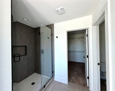 8902 Lowell Street - Photo Thumbnail 17