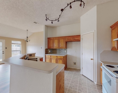 1720 Treasure Cay Drive - Photo Thumbnail 3