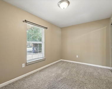 7243 Ash Street - Photo Thumbnail 6