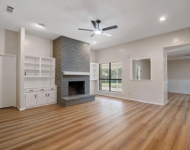 306 Partridge Run Drive - Photo Thumbnail 15