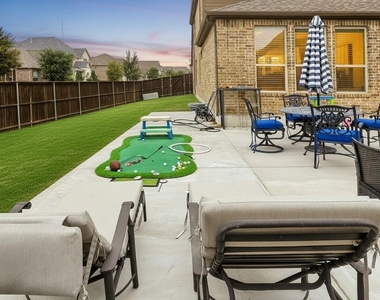 5305 Dallas Red Court - Photo Thumbnail 29