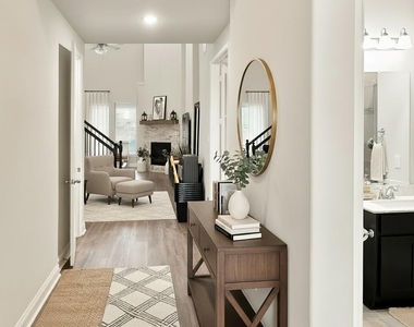 5305 Dallas Red Court - Photo Thumbnail 3