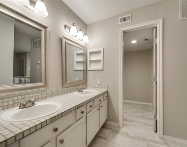 18240 Midway Road - Photo Thumbnail 24