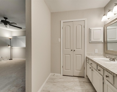 18240 Midway Road - Photo Thumbnail 26