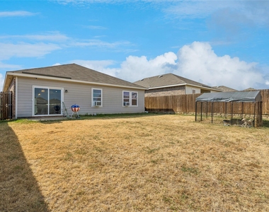 513 Leeward Lane - Photo Thumbnail 19