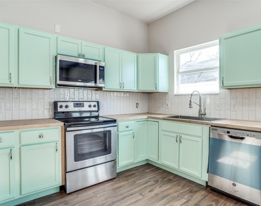 2316 Marburg Street - Photo Thumbnail 3