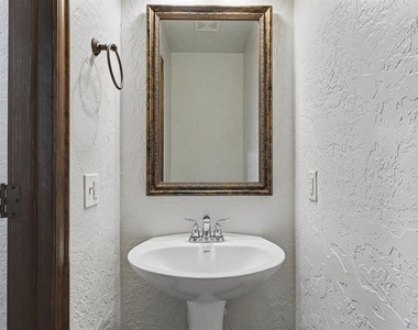 2709 Sw 97th Court - Photo Thumbnail 31