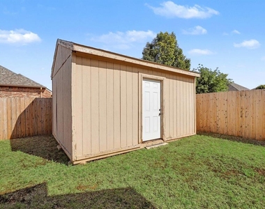 2709 Sw 97th Court - Photo Thumbnail 35