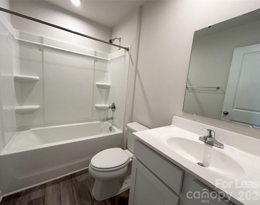 1027 Skipjack Lane - Photo Thumbnail 22