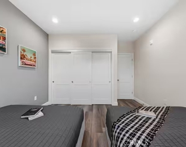 569 Lincoln Avenue - Photo Thumbnail 30