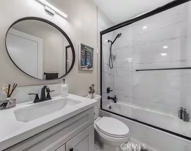 569 Lincoln Avenue - Photo Thumbnail 31