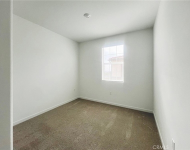 8583 Tapia Way - Photo Thumbnail 21