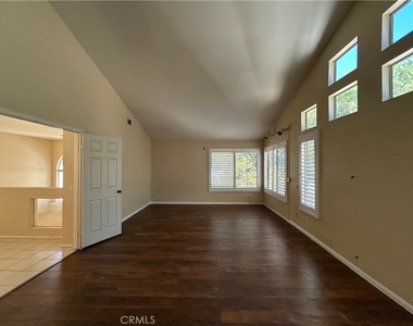 13933 Falcon Ridge - Photo Thumbnail 24