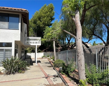 13933 Falcon Ridge - Photo Thumbnail 5