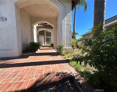13933 Falcon Ridge - Photo Thumbnail 3