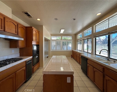 13933 Falcon Ridge - Photo Thumbnail 14