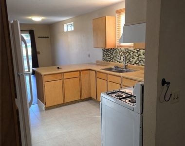33145 Jane Court - Photo Thumbnail 3