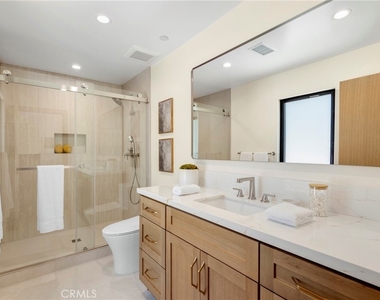 5200 Armida Drive - Photo Thumbnail 19