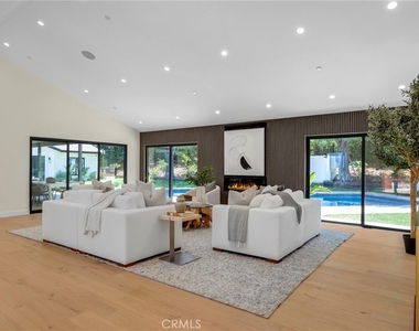 5200 Armida Drive - Photo Thumbnail 7
