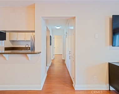 15 15th Street - Photo Thumbnail 7