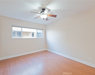 15 15th Street - Photo Thumbnail 10