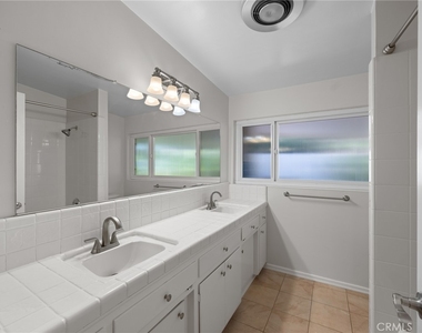 3045 Crownview - Photo Thumbnail 40
