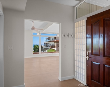 3045 Crownview - Photo Thumbnail 6