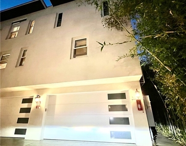 13810 Cordary - Photo Thumbnail 1