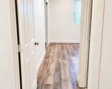 3996 La Salle Avenue - Photo Thumbnail 11
