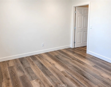 3996 La Salle Avenue - Photo Thumbnail 8