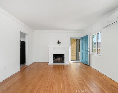 2511 Ozone Court - Photo Thumbnail 2