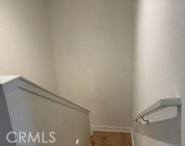 213 Paramount - Photo Thumbnail 9