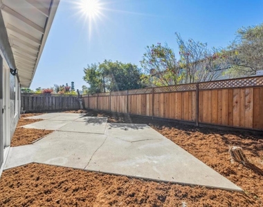 700 Gull Avenue - Photo Thumbnail 63