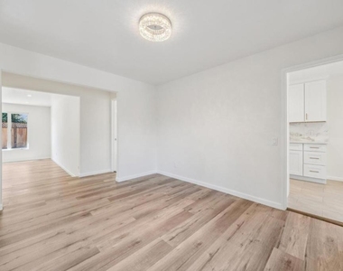 700 Gull Avenue - Photo Thumbnail 40