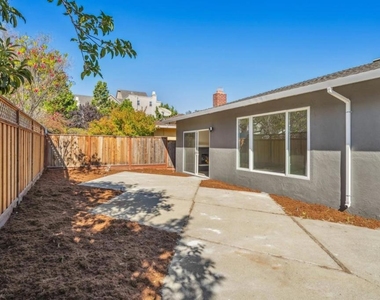 700 Gull Avenue - Photo Thumbnail 69