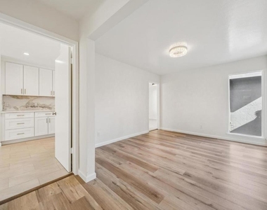 700 Gull Avenue - Photo Thumbnail 13