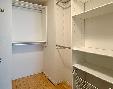 415 N 2nd Street - Photo Thumbnail 24