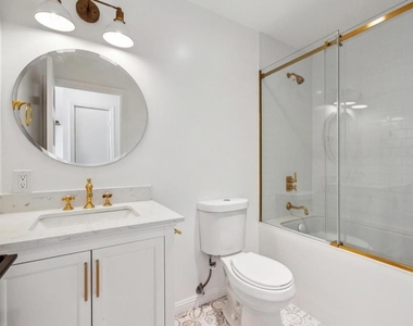 830 Robin Lane - Photo Thumbnail 38