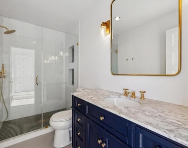 830 Robin Lane - Photo Thumbnail 32