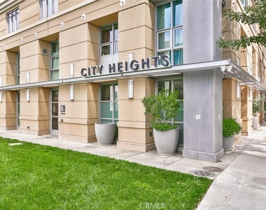 175 W Saint James Street - Photo Thumbnail 19