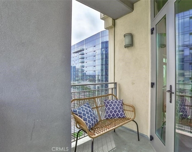 175 W Saint James Street - Photo Thumbnail 15