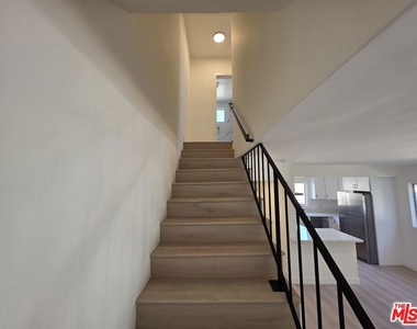 1185 W 22nd Street - Photo Thumbnail 34
