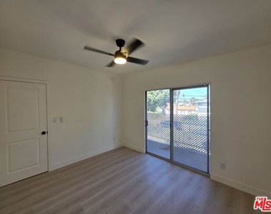 1185 W 22nd Street - Photo Thumbnail 45