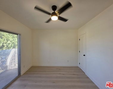 1185 W 22nd Street - Photo Thumbnail 40