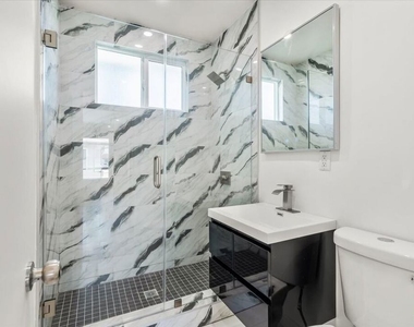 517 E 97th Street - Photo Thumbnail 9