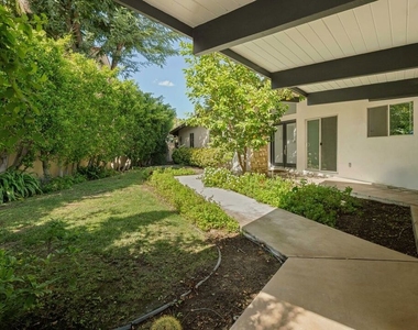 3844 Bobstone Drive - Photo Thumbnail 30