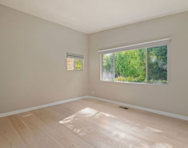 3844 Bobstone Drive - Photo Thumbnail 20