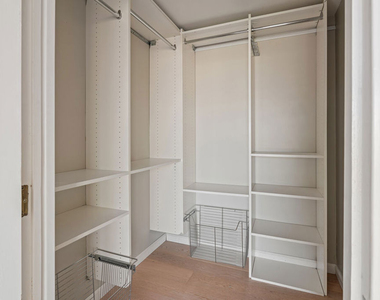 3844 Bobstone Drive - Photo Thumbnail 17