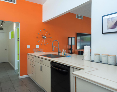 2305 E Bellamy Road - Photo Thumbnail 18