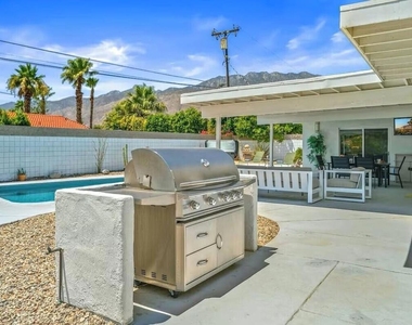 2305 E Bellamy Road - Photo Thumbnail 44